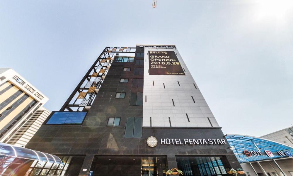 Gimpo Pentastar Hotel Bagian luar foto